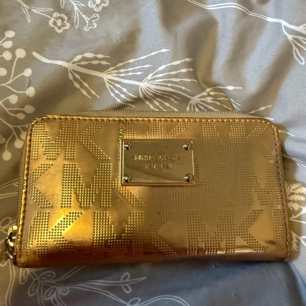 Michael Kors Shimmering Gold Logo Zip Wallet